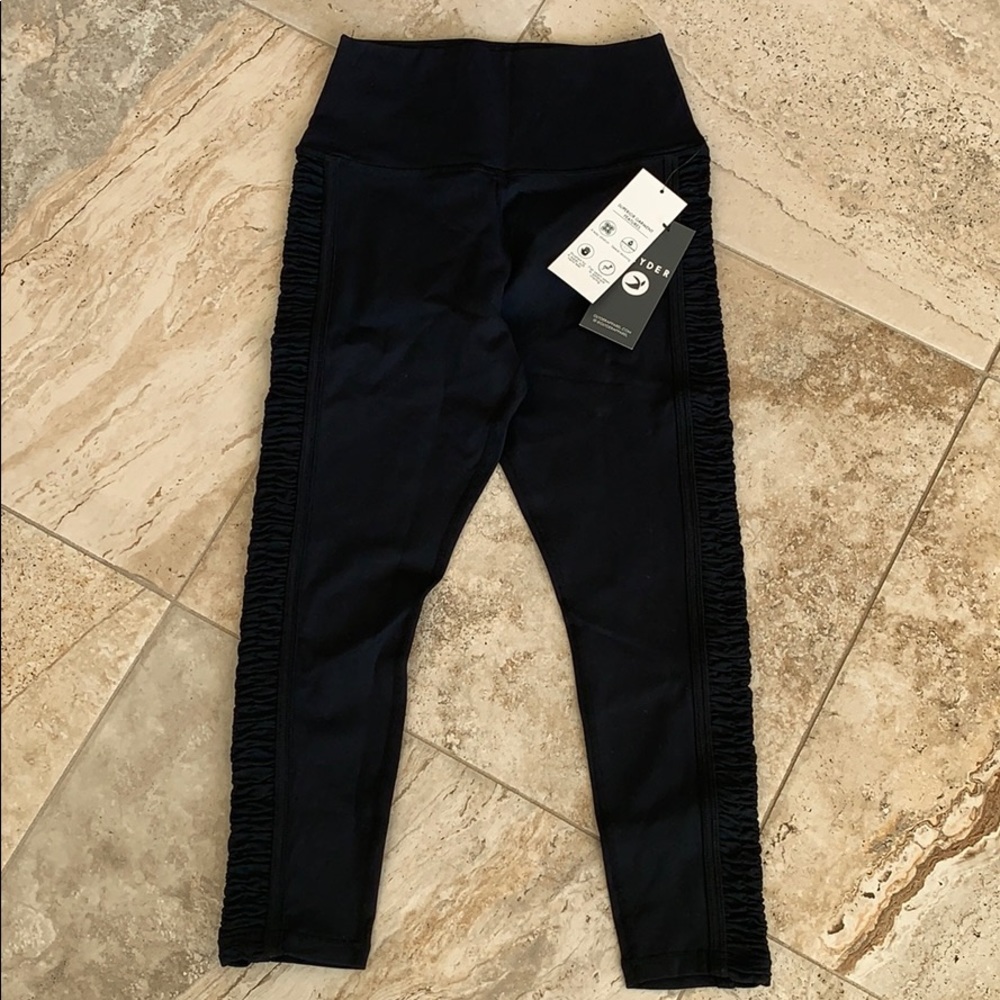 Glyder workout leggings